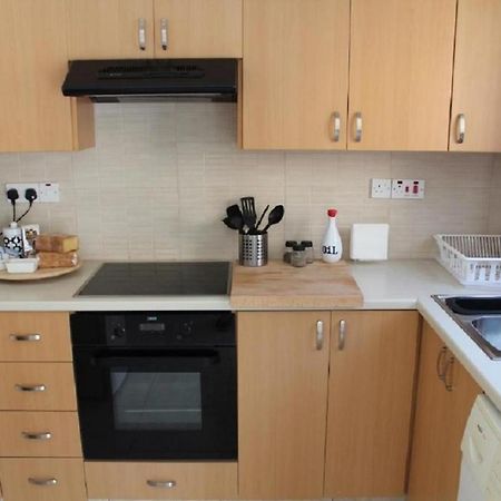 Estia Luxury Maisonette Paphos Bagian luar foto