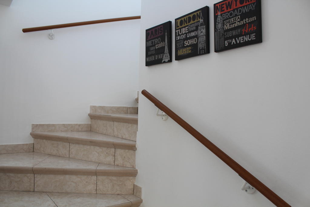 Estia Luxury Maisonette Paphos Ruang foto