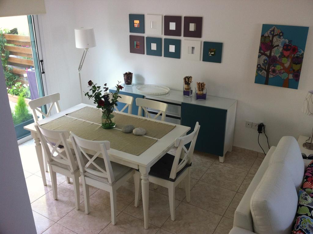 Estia Luxury Maisonette Paphos Ruang foto